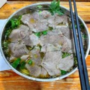 坐月子可以吃羊肉吗,孕期能不能吃羊肉粉