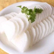 孕妇吃白萝卜对胎儿好吗（孕妇吃白萝卜对胎儿好吗有营养吗）