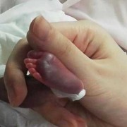26周胎儿大概多少斤（28周胎儿大概多少斤）