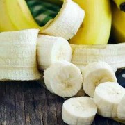 怀孕期可以吃香蕉吗（喂母乳可以吃香蕉吗？哺乳妈妈饮食怎样安排）