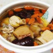 孕期炖汤（孕期炖汤可以放什么材料）