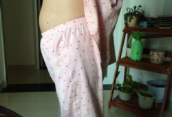 孕期肚子好小（孕期肚子好小孩子生下来却有七斤多）