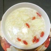 孕妇能吃酒酿馒头吗？怀孕两个多月了,孕期可以吃醪糟吗煮鸡蛋吗