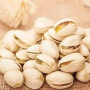 孕期没吃坚果（孕期没吃坚果,宝宝会不会不聪明）