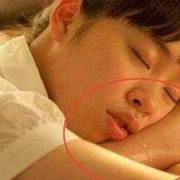 孕期睡觉流口水正常吗（孕期睡觉流口水正常吗）