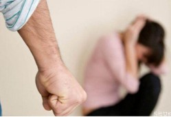 怀孕期间被老公打（怀孕期间被老公打能原谅他吗）