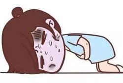 怀孕期间经常头疼是怎么回事（怀孕天天胃疼怎么回事）