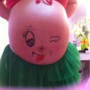 双胞胎儿子图片（怀双胞胎儿子的肚型）