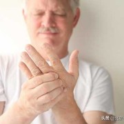孕期手发麻是什么原因（孕妇手脚发麻）
