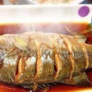 孕期可以吃鲤鱼吗（鲤鱼吃了有什么好处和坏处）
