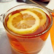 孕期可以喝柠檬红茶吗（柠檬红茶过夜了还能喝吗）