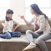 一个月的宝宝能听到妈妈说话吗,