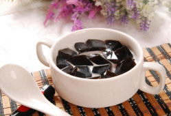 怀孕可以吃龟苓膏吗,孕期能吃龟苓膏吗