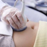 中孕期彩超（孕妇做彩超能吃饭吗？还有什么检查需要注意的事情）