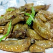 怀孕期间可以吃鸡翅尖吗？怎么做好吃,孕期吃鸡翅会对宝宝有影响吗