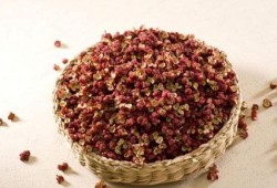 花椒对胎儿的影响（孕妇能用花椒泡脚吗?经常用会不会沒事）