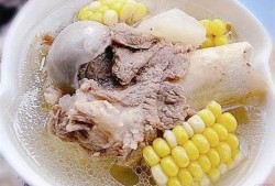 孕期喝骨头汤好吗（孕妇喝什么排骨汤更有营养）
