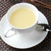 孕妇吃大豆对胎儿好吗（孕妇喝豆奶粉对胎儿好吗）