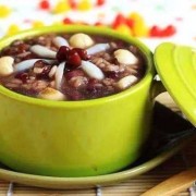 孕期消肿食物（孕期消肿食物有哪些）