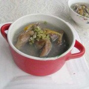 孕期吃什么能预防湿疹（孕晚期湿疹能吃鸽子绿豆汤吗）