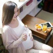 孕妇唱歌胎儿会缺氧吗（孕妇唱歌宝宝会缺氧吗）