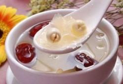 孕妇喝什么汤好，最好是素一点的,孕期如何变白皮肤