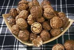 孕妇一天吃几个核桃最好,孕期什么时候吃核桃最好?
