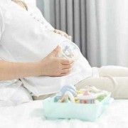 我怀孕6个月了，没人管没人问，我该怎么办,孕期没人陪会得抑郁症
