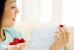 孕妇化妆胎儿能吸收吗（孕妇化妆胎儿能吸收吗视频）