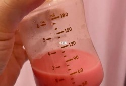 孕期乳汁有血（孕期乳汁有血怎么回事）