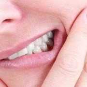 孕期牙洞疼（孕期牙洞疼的厉害怎么办）