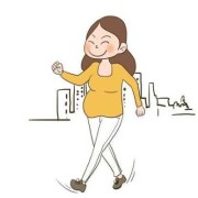 孕妇走路时胎儿在干嘛（孕妇走路时胎儿在干嘛的视频）