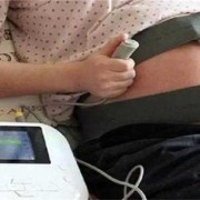 宝宝为什么躲胎心仪,胎儿躲避胎心仪是聪明吗