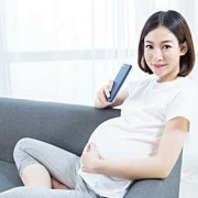 怀孕初期能玩手机吗？会不会有辐射呢,胎儿 手机辐射