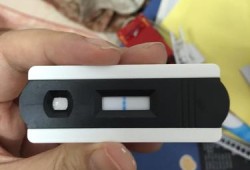 怀孕期间真的不能碰针，剪刀之类的吗，孕妇有什么需要注意的啊,孕期用针拴头发测男女准吗