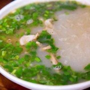 孕期吃鸡血（哺乳期可以吃鸡血粉丝汤吗）