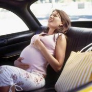 孕期开新车（孕妇能坐新车吗孕妇可以坐新车吗）