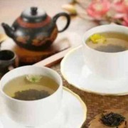 孕期能不能喝茶（孕期能不能喝茶叶泡的水）