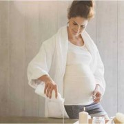 孕妇可以经常泡澡吗,孕期可以泡澡吗泡多久