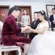 整个孕期婆婆不闻不问（整个孕期婆婆不闻不问,我还要倒贴上去吗?）
