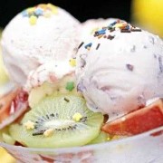 怀孕觉得冷宝宝会冷吗？孕妇可以吃哪些食物,只要不流血一般不会胎停是吗