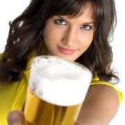 孕妇偶尔喝啤酒可以吗？孕妇喝啤酒对胎儿有什么影响,孕妇喝啤酒对胎儿有什么影响大吗