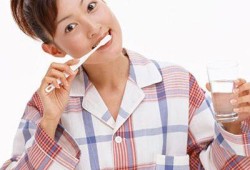 孕期流血原因（孕期刷牙出血是怎么回事）