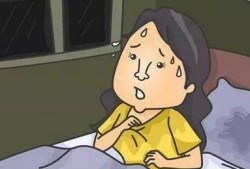 孕期心慌手抖（孕期心慌手抖是怎么回事）