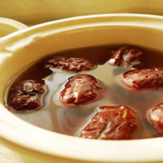 孕期红枣可以吃吗（怀孕期间煲汤可以放红枣吗）