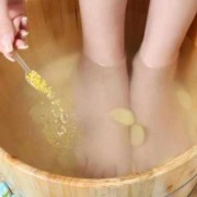 备孕期间能泡脚吗（试管促排期间能泡脚吗？有什么说法吗）