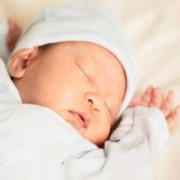 60天胎儿（新生儿晚上睡7个小时正常吗）