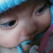 胎儿睫毛长（几个月大的婴儿睫毛很长）