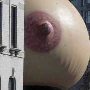 孕期乳房有硬块（乳房有肿块，鸡蛋大小，硬硬的，该怎么办呢，希望得到尽快解决）