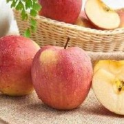 孕妇吃苹果对胎儿好吗（孕妇吃苹果对胎儿好吗有营养吗）